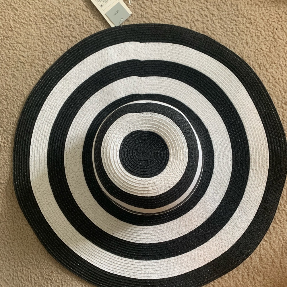 NWT Merona Perfect Summer Straw Hat